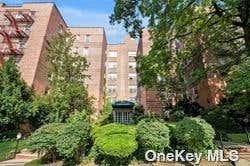 1 bed, 1 bath, $1,950, Unit 6A