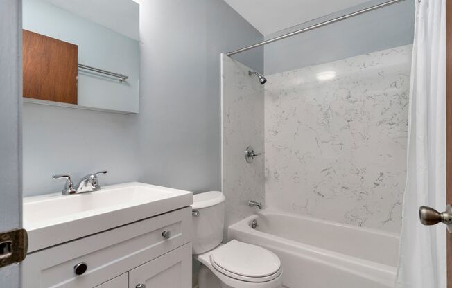 1 bed, 1 bath, $1,754, Unit A