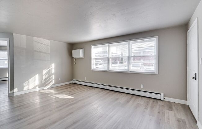 3 beds, 2 baths, 1,450 sqft, $1,499, Unit 2343-03