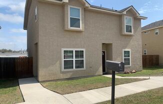 3 beds, 2.5 baths, 1,300 sqft, $1,499, Unit Unit 2