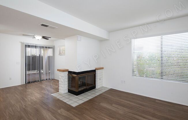 OPEN HOUSE: 11/9 12:15PM-1PM ~ 3BR/2.5BA PB Townhouse + Garage and Washer/Dryer