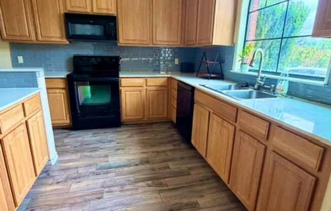 1405 Delsie Dr #B, Lakeway, Texas 78734