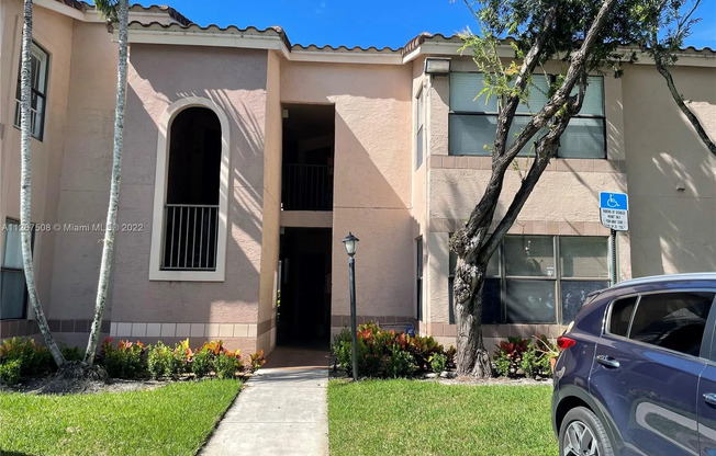 2946 S University Dr Apt 7104