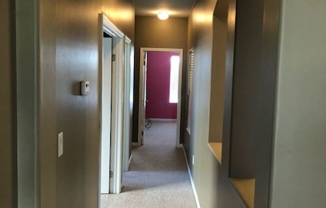 Beautiful 4 Bedroom in NW!