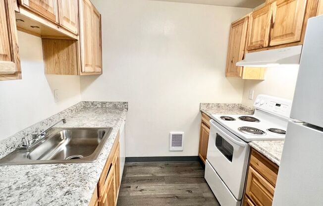 Willow Creek Apartments