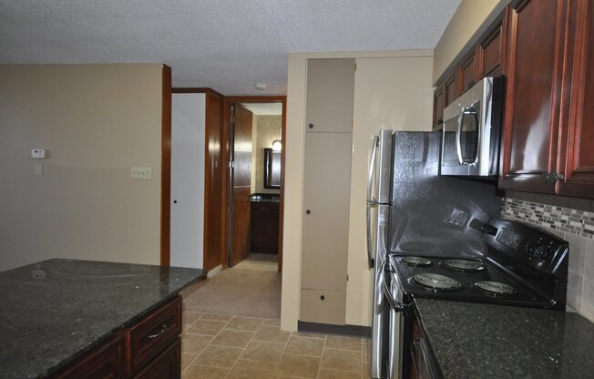 1 bed, 1 bath, 600 sqft, $795, Unit 601-209