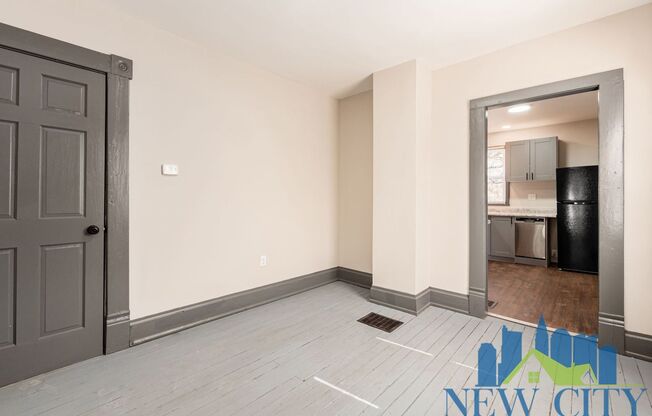 2 beds, 1 bath, $1,289