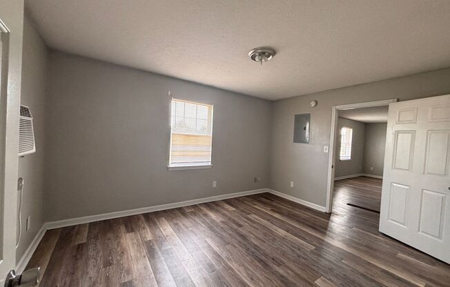 1 bed, 1 bath, 560 sqft, $745, Unit J63