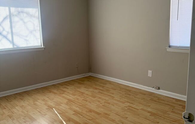 1 bed, 1 bath, $1,050