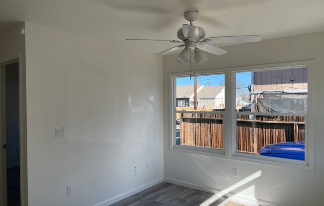 2 beds, 1 bath, $1,400