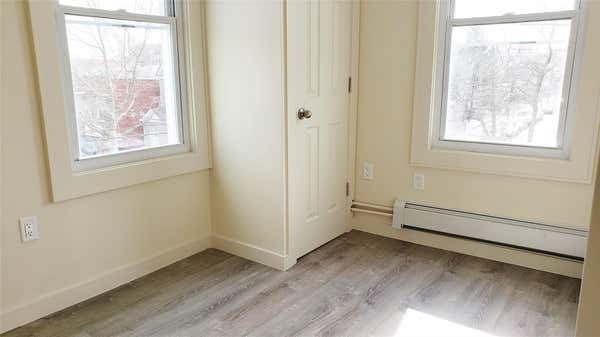 124 17 18 AVE