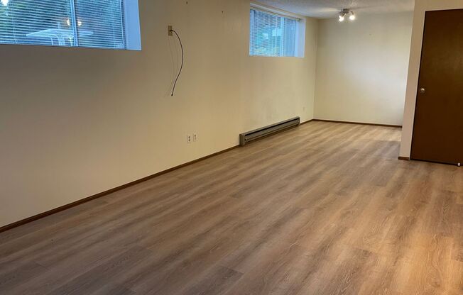 1443 DK NW 61st Street