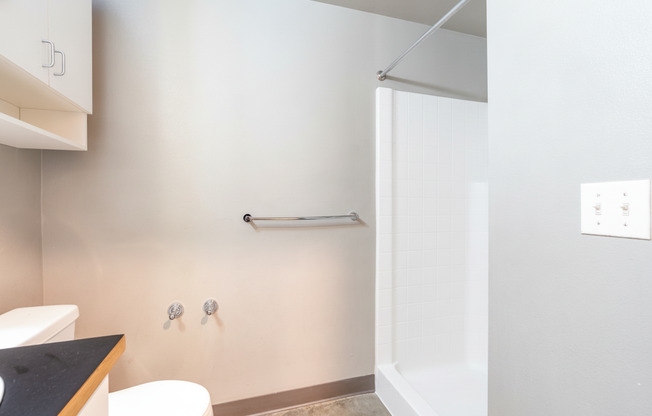 Studio, 1 bath, 207 sqft, $995, Unit 702