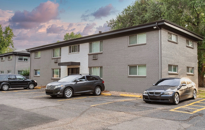 Oak Street Apartments North-6 Large