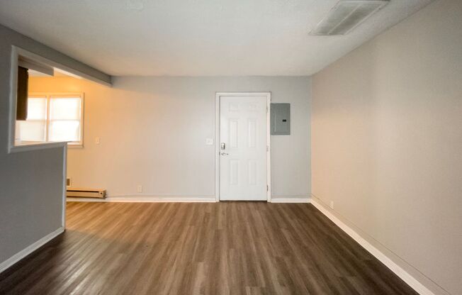 1 bed, 1 bath, 692 sqft, $695, Unit 2602 1/2