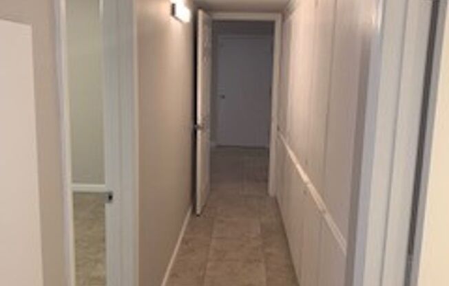 2 beds, 2 baths, $2,590, Unit 3