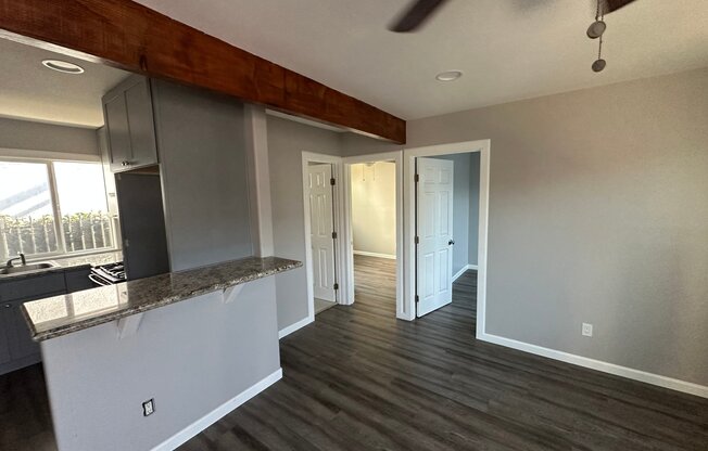 12459 1/2 ROSE AVE