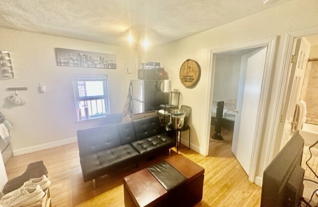 20 Bartlett Pl.