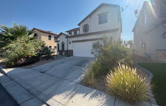 Spacious 4Br/3Ba Home in Galena Pointe – in North Las Vegas