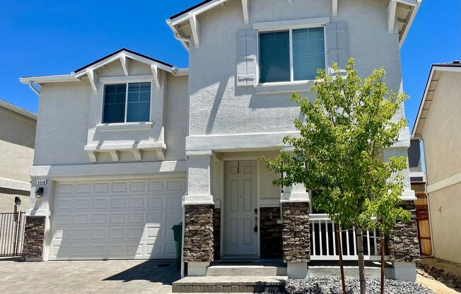 Fully Furnished 2-Story Home in North Reno