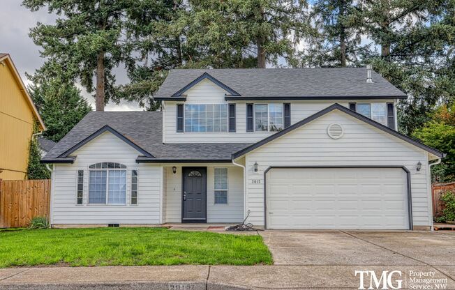 Inviting 4 Bed 2.5 Bath Home Near Parks, Shopping, and Dining. Main Level Primary Suite!