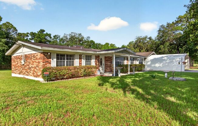 Make Your Home in Middleburg