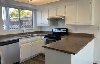 2 beds, 1.5 baths, $2,500, Unit #6