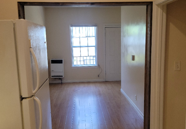 230 COLUMBIA PL