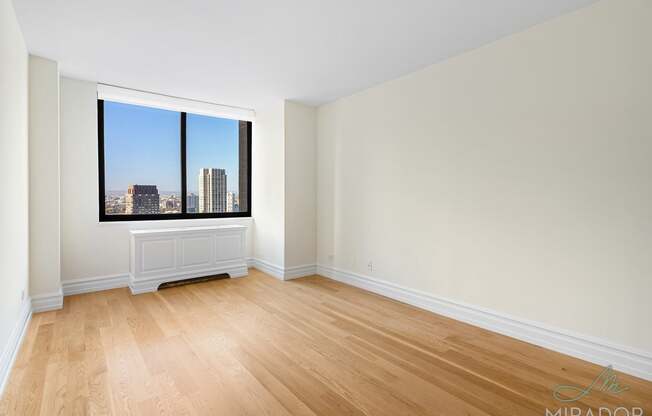 1 bed, 1 bath, $6,300, Unit 33A