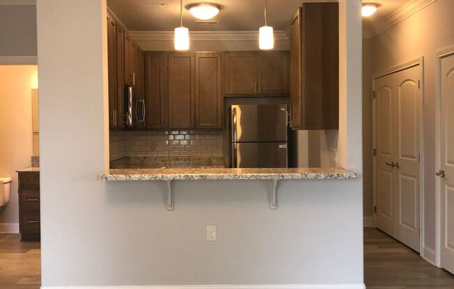 2 beds, 2 baths, 1,074 sqft, $905, Unit 39