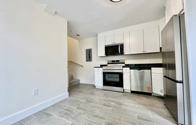 13 DALBY ST