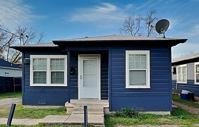 2805 CARTER ST