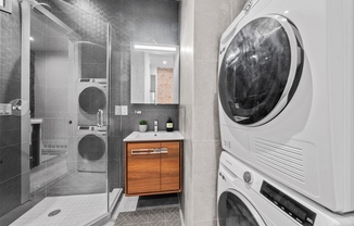 2 beds, 1.5 baths, $6,400, Unit GARDENB