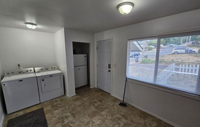 Elm Duplex
