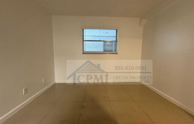 2 beds, 1 bath, 925 sqft, $1,925, Unit 107