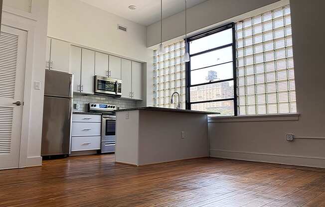 326 EAST