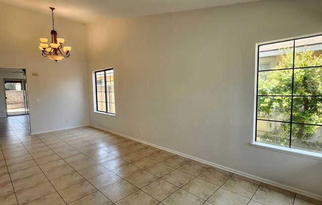 Newly Renovated 3-Bedroom Home – Move-In Ready!