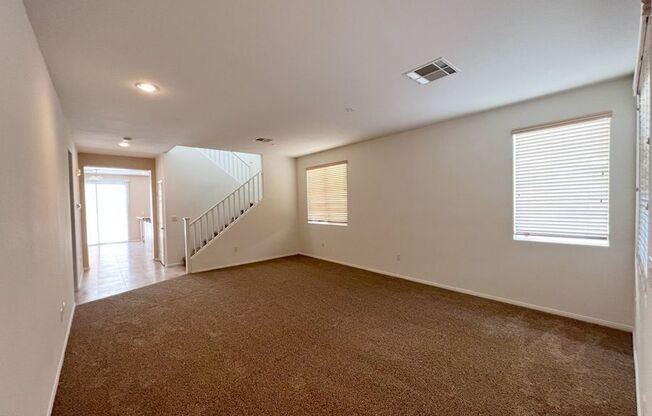 251 HICKORY HTS AVE