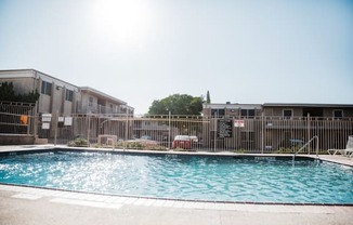 Cantera Apartments