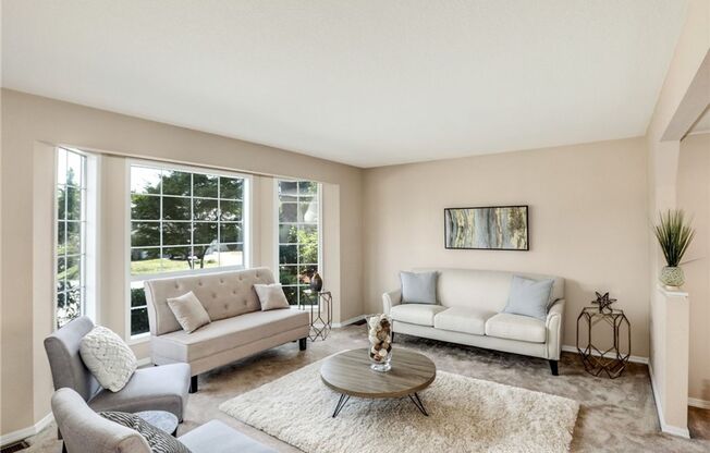 3bd/2.5ba Woodinville House