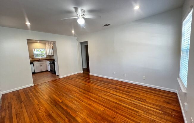 3/2 Home - Awesome East Austin Location