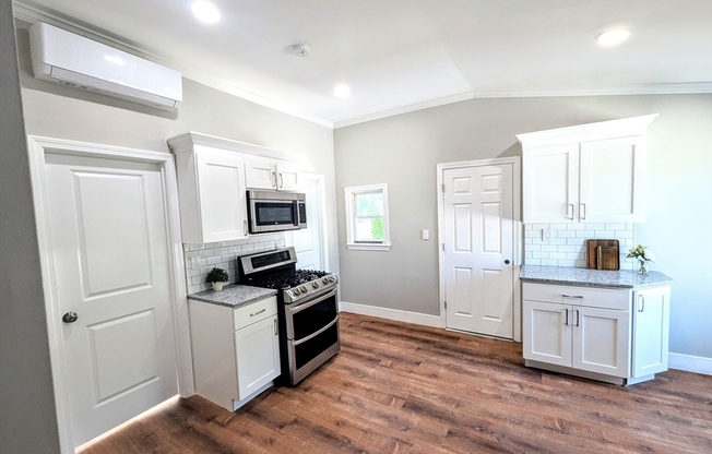 31 OBERLIN ST