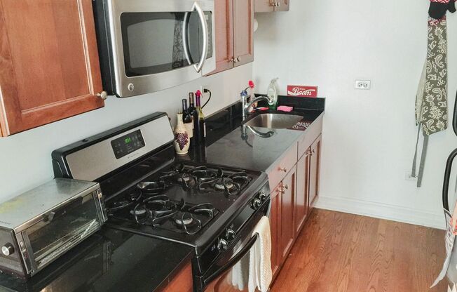 1 bed, 1 bath, 449 sqft, $1,935, Unit 3814S-3W