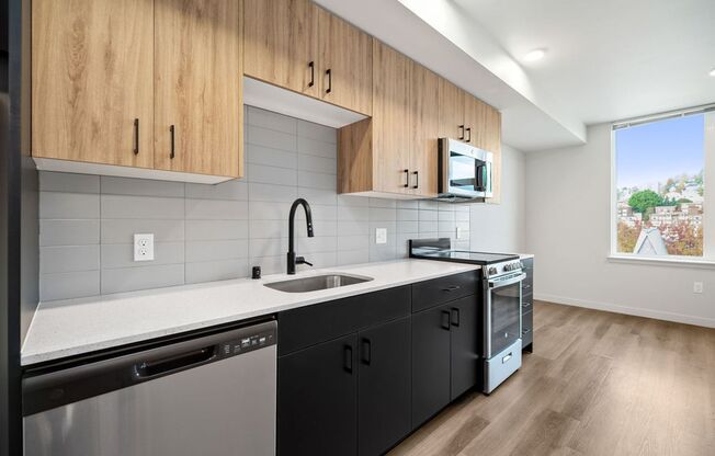 Studio, 1 bath, 360 sqft, $1,569, Unit 806