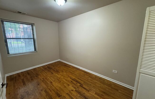 1 bed, 1 bath, $1,000, Unit 4850 #GE (G2)