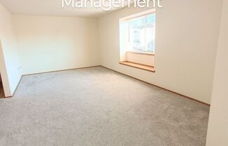 BIG 2 Bed / 2 Bath apartment, commute friendly Bonney Lake location!