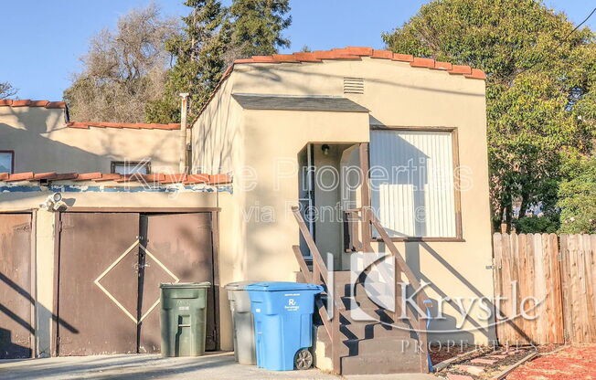 1056 TAYLOR AVE