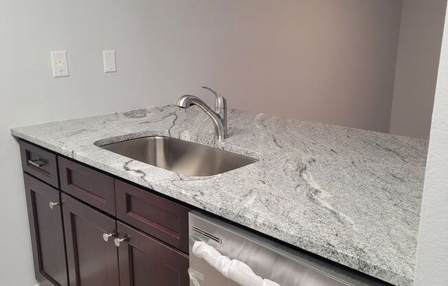 Conveniently located! Renovated 1 yr ago