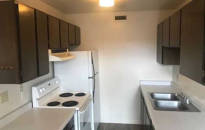 1 bed, 1 bath, 850 sqft, $850, Unit 4823