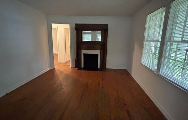 Quaint 2 Bedroom 1 Bath Home in Austell